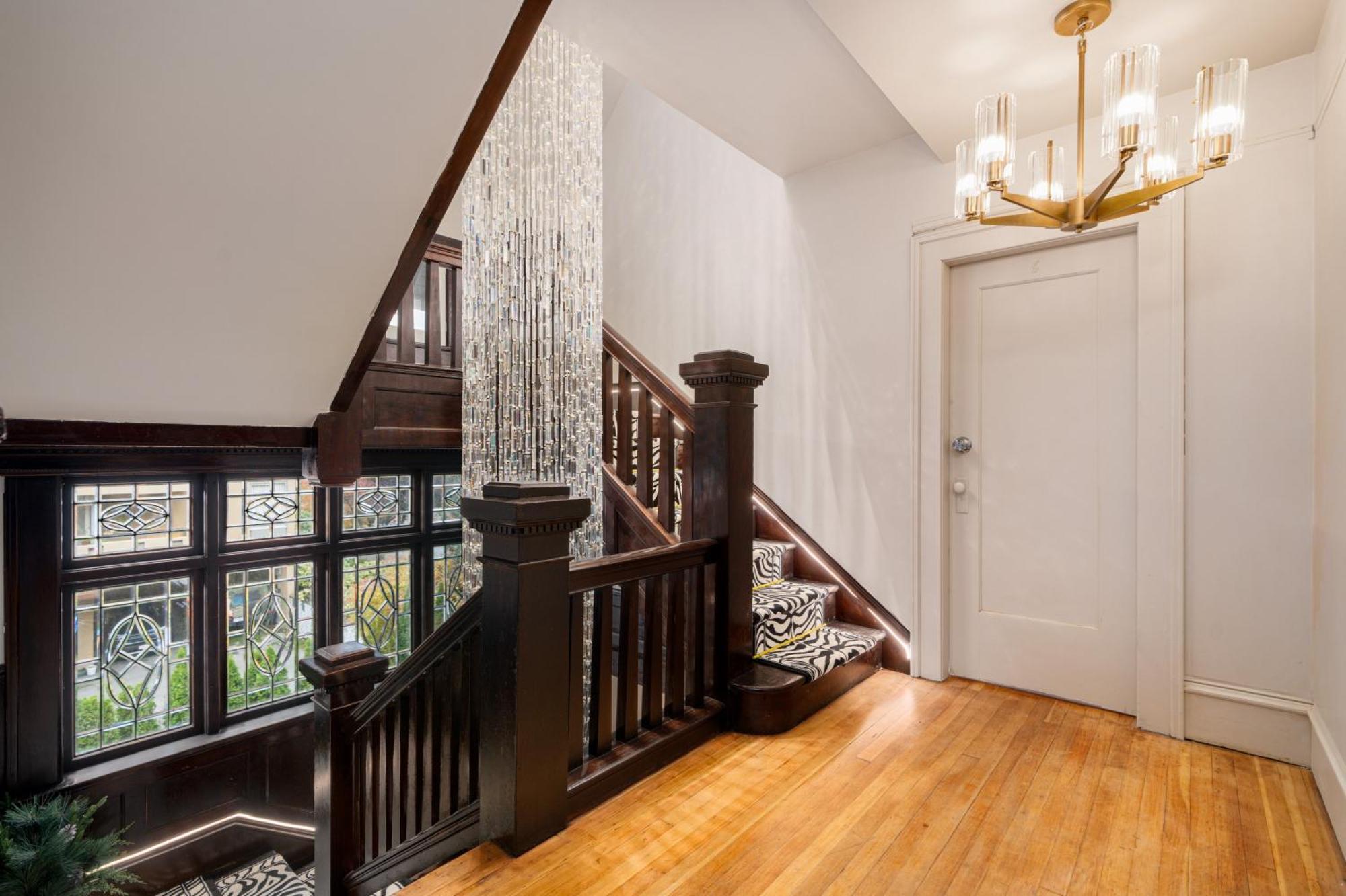 The Hunter House Bed And Breakfast バンクーバー エクステリア 写真