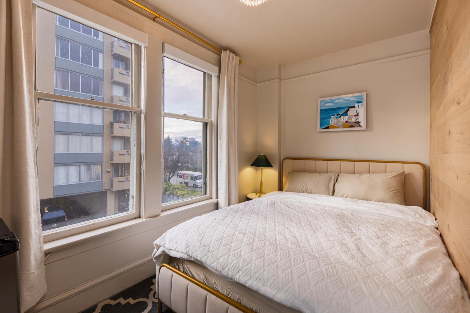 The Hunter House Bed And Breakfast バンクーバー エクステリア 写真