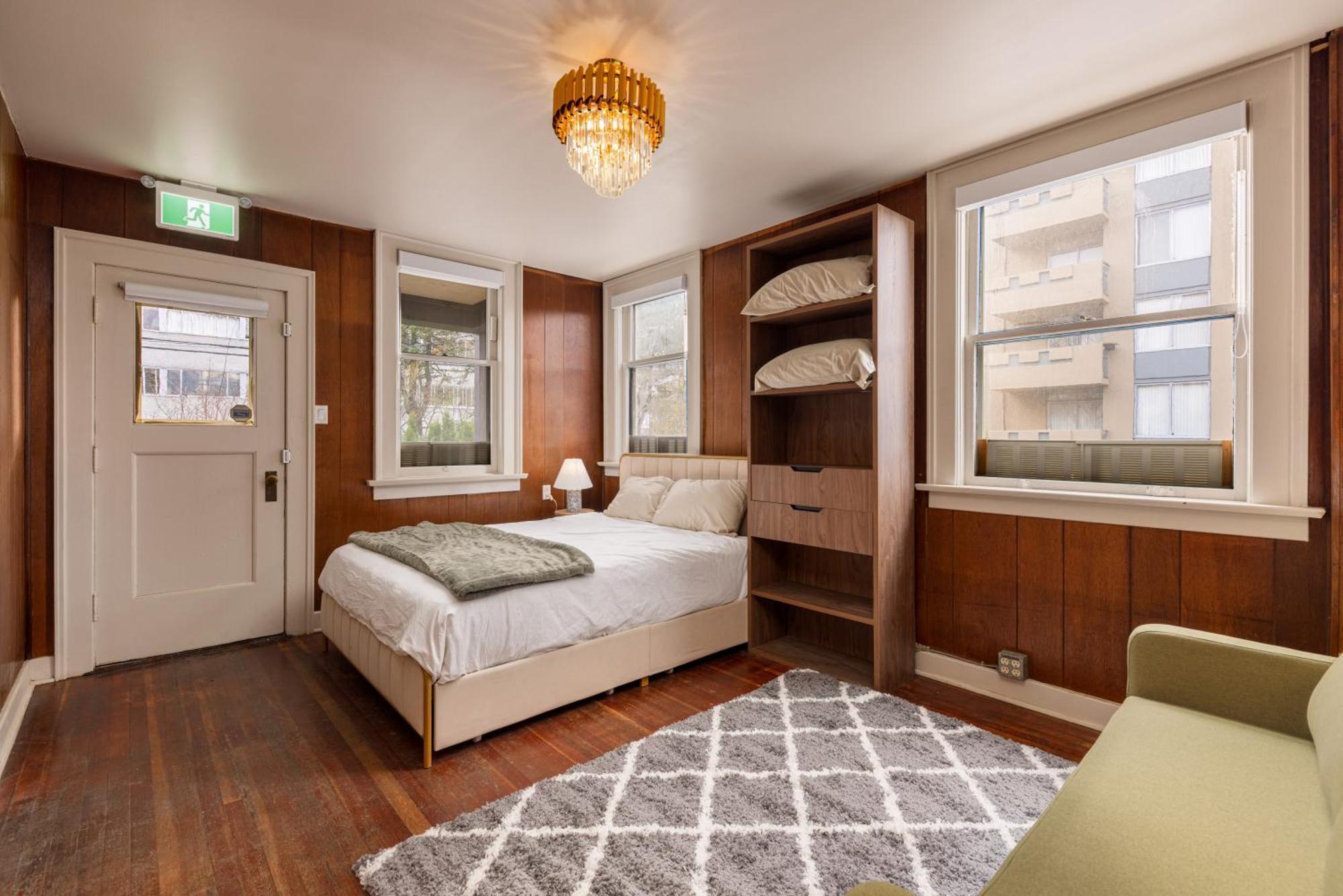 The Hunter House Bed And Breakfast バンクーバー エクステリア 写真