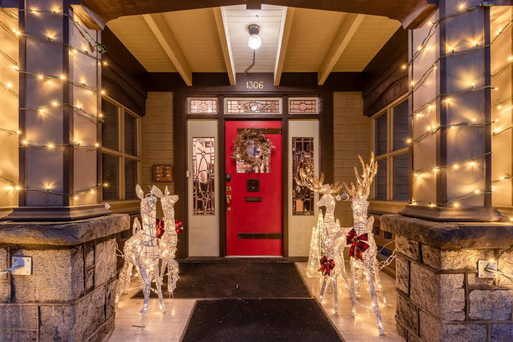 The Hunter House Bed And Breakfast バンクーバー エクステリア 写真