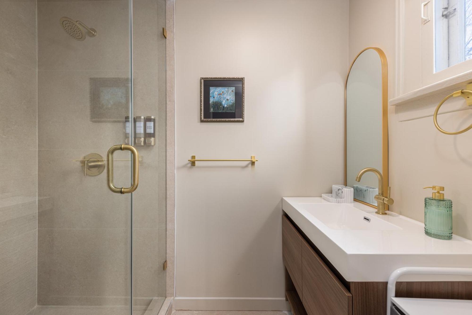 The Hunter House Bed And Breakfast バンクーバー エクステリア 写真